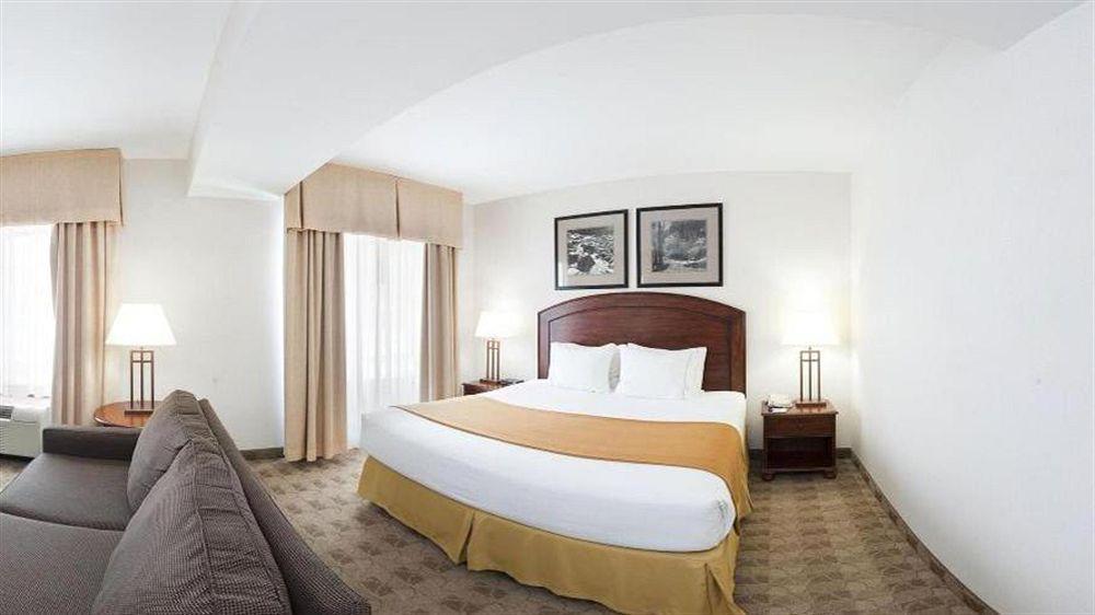 Holiday Inn Express Boone By Ihg Bagian luar foto