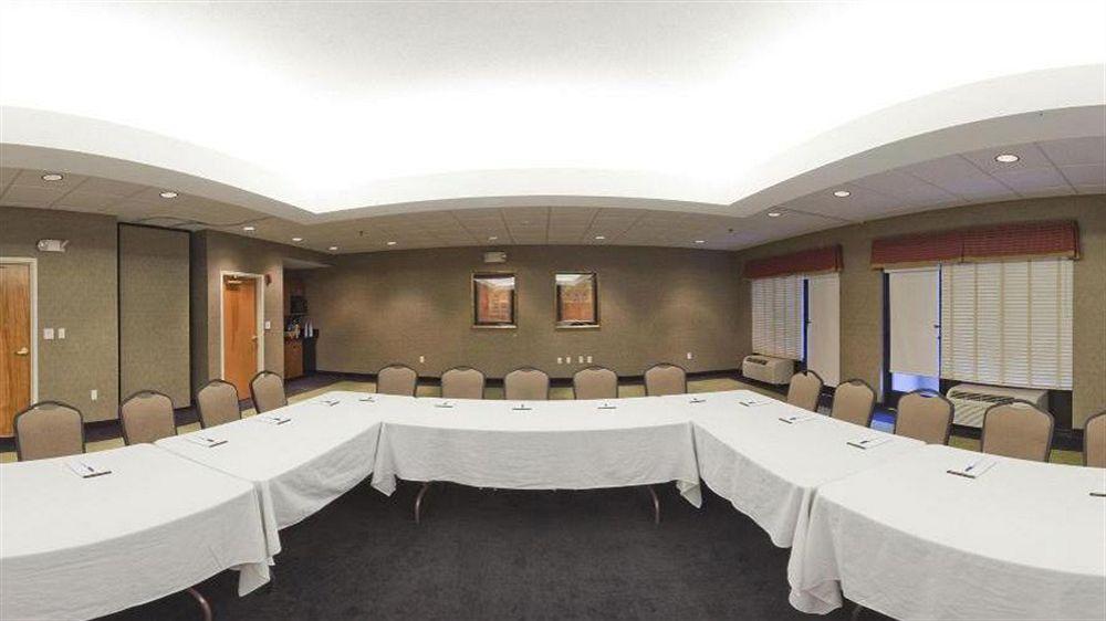 Holiday Inn Express Boone By Ihg Bagian luar foto