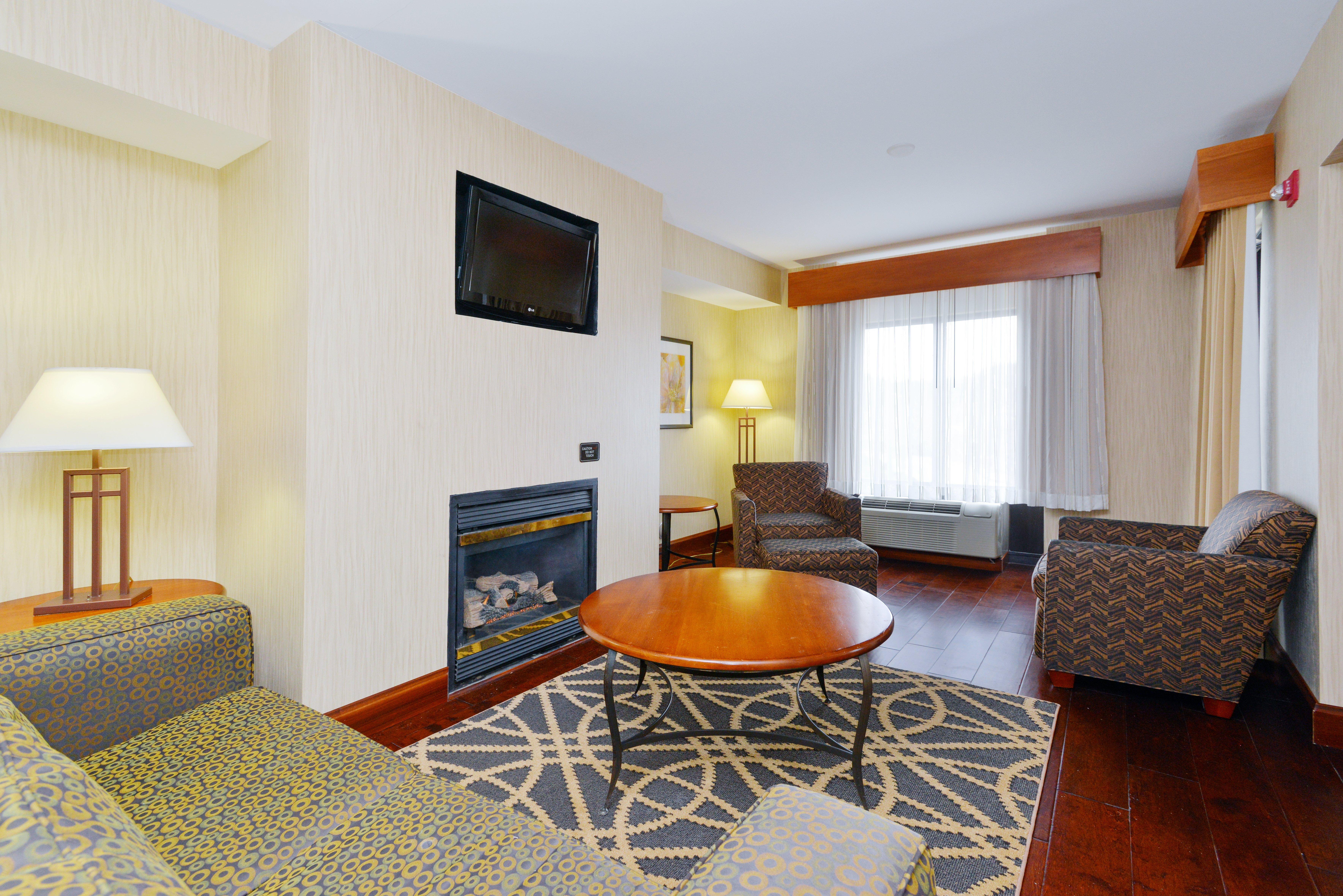 Holiday Inn Express Boone By Ihg Bagian luar foto
