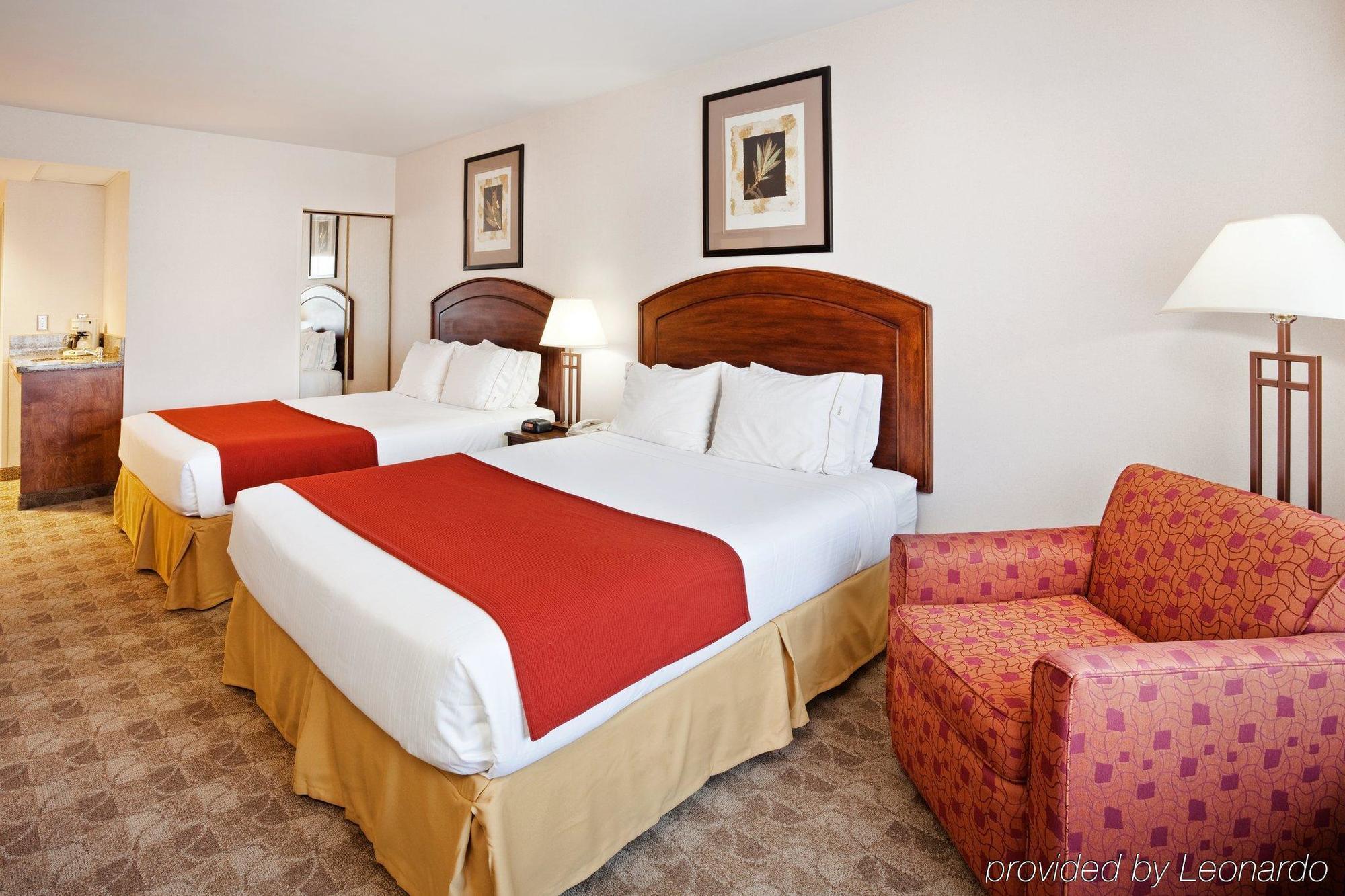 Holiday Inn Express Boone By Ihg Bagian luar foto