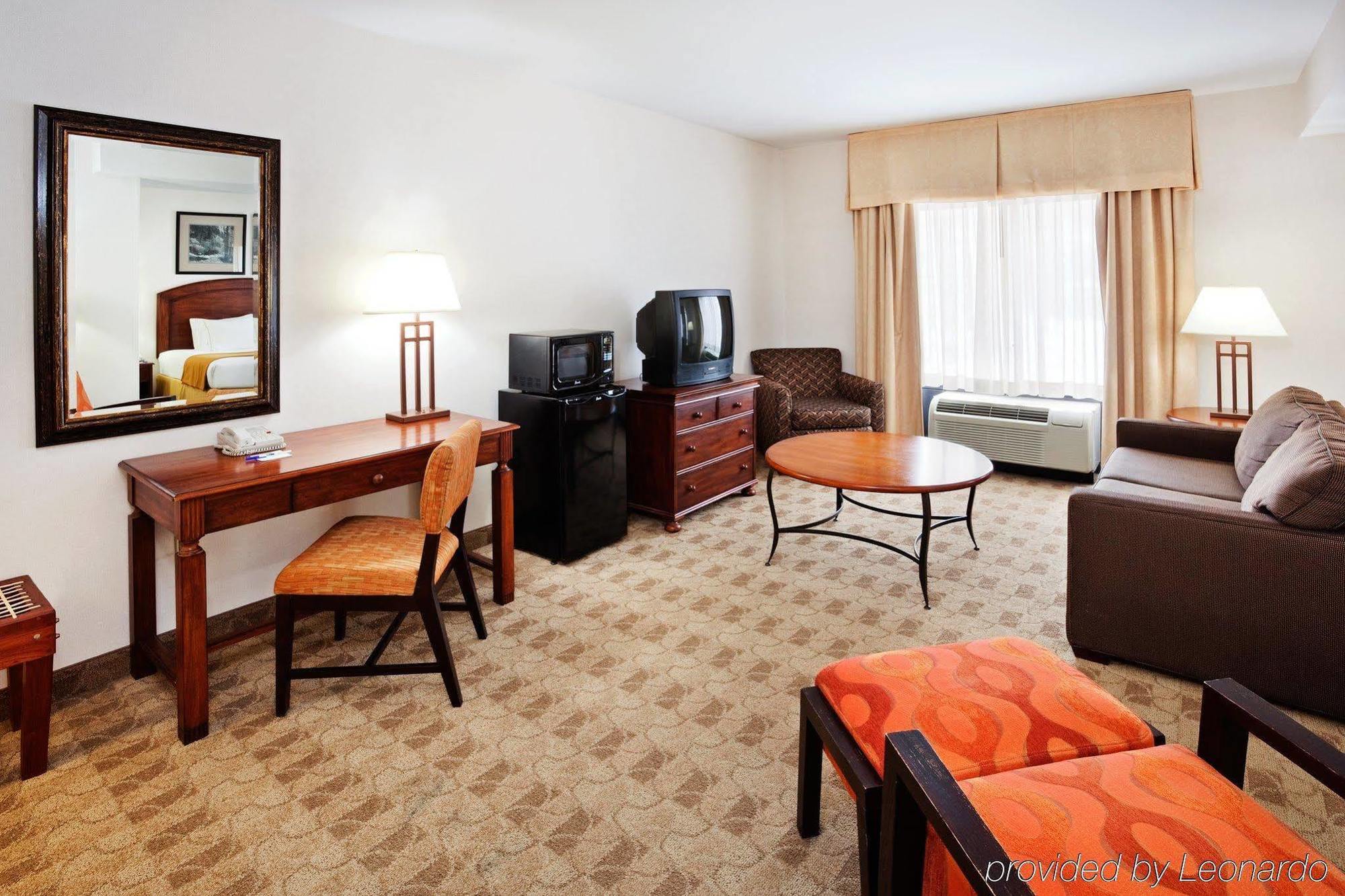 Holiday Inn Express Boone By Ihg Bagian luar foto