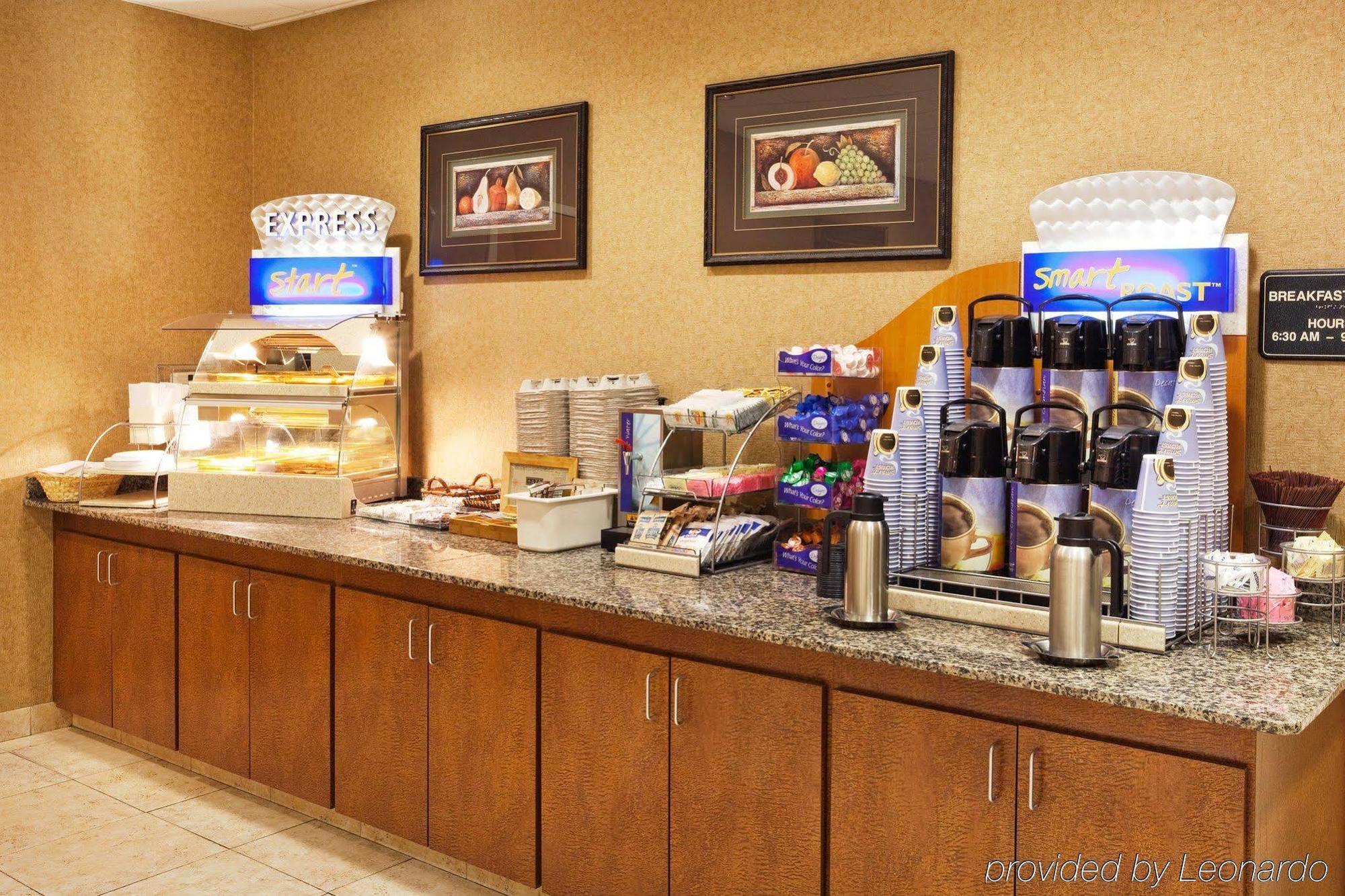 Holiday Inn Express Boone By Ihg Bagian luar foto