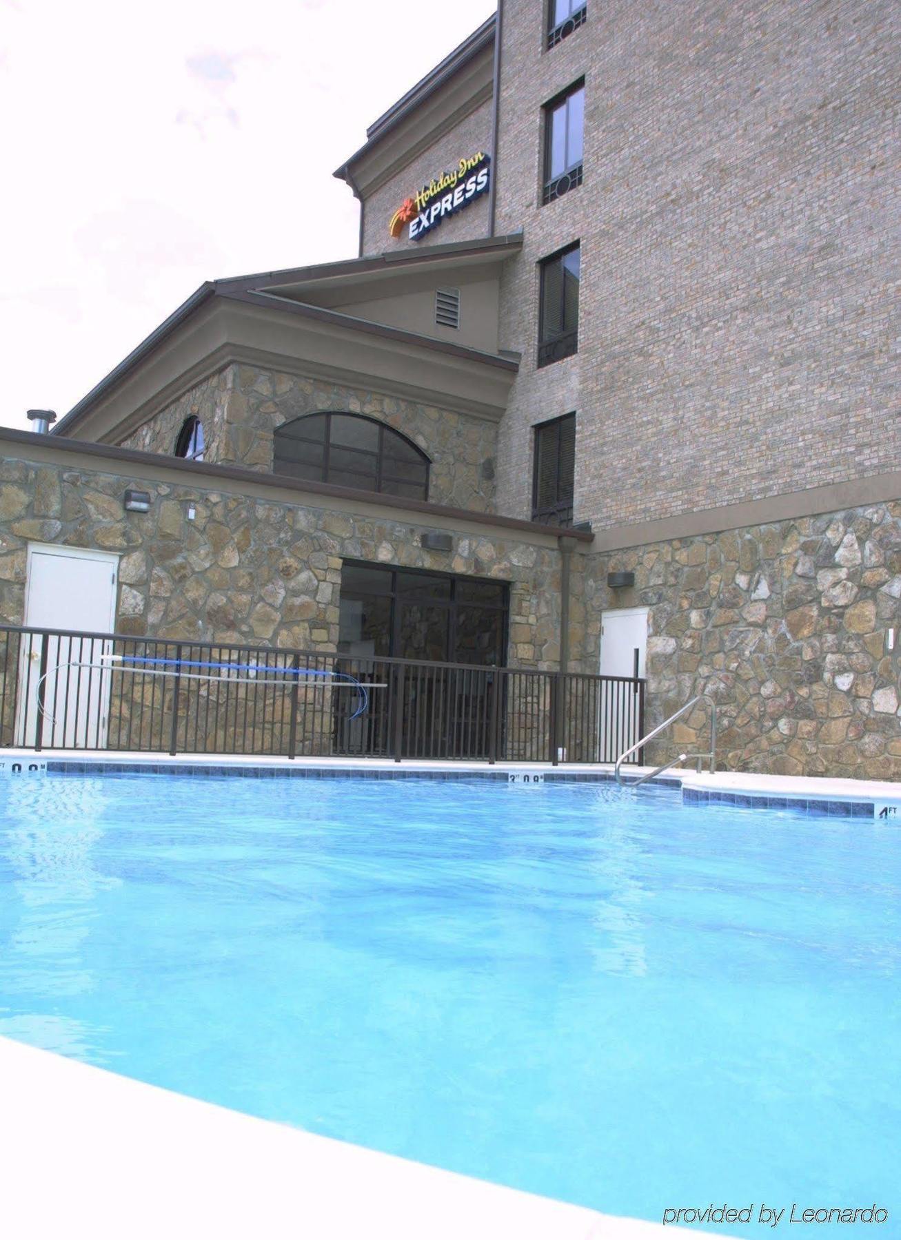Holiday Inn Express Boone By Ihg Bagian luar foto